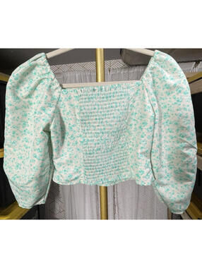 Levi's Yvie Smocked Crop Top Green Floral Puff Sleeve Western Square Neck Small